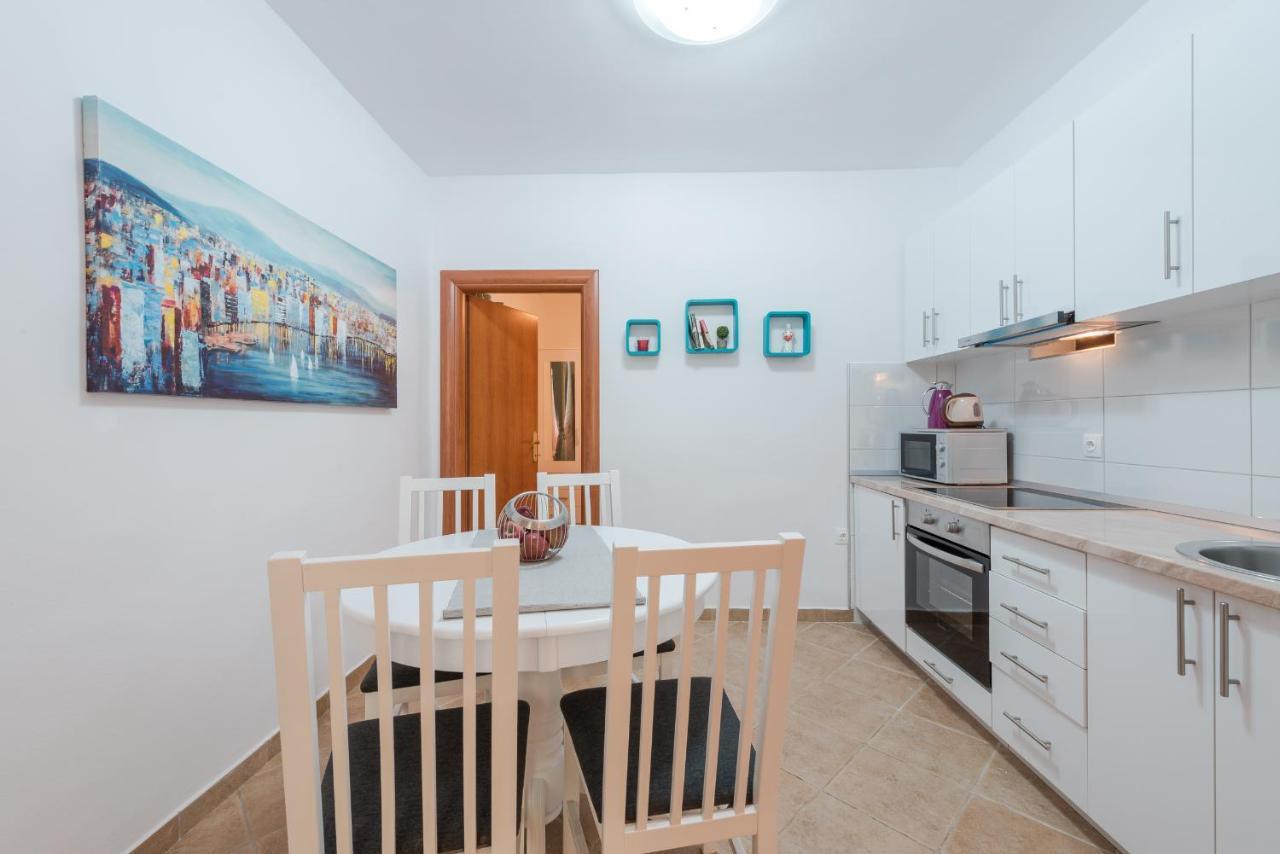 Ivy'S Cozy Corner Apartment ดูบรอฟนิก ภายนอก รูปภาพ