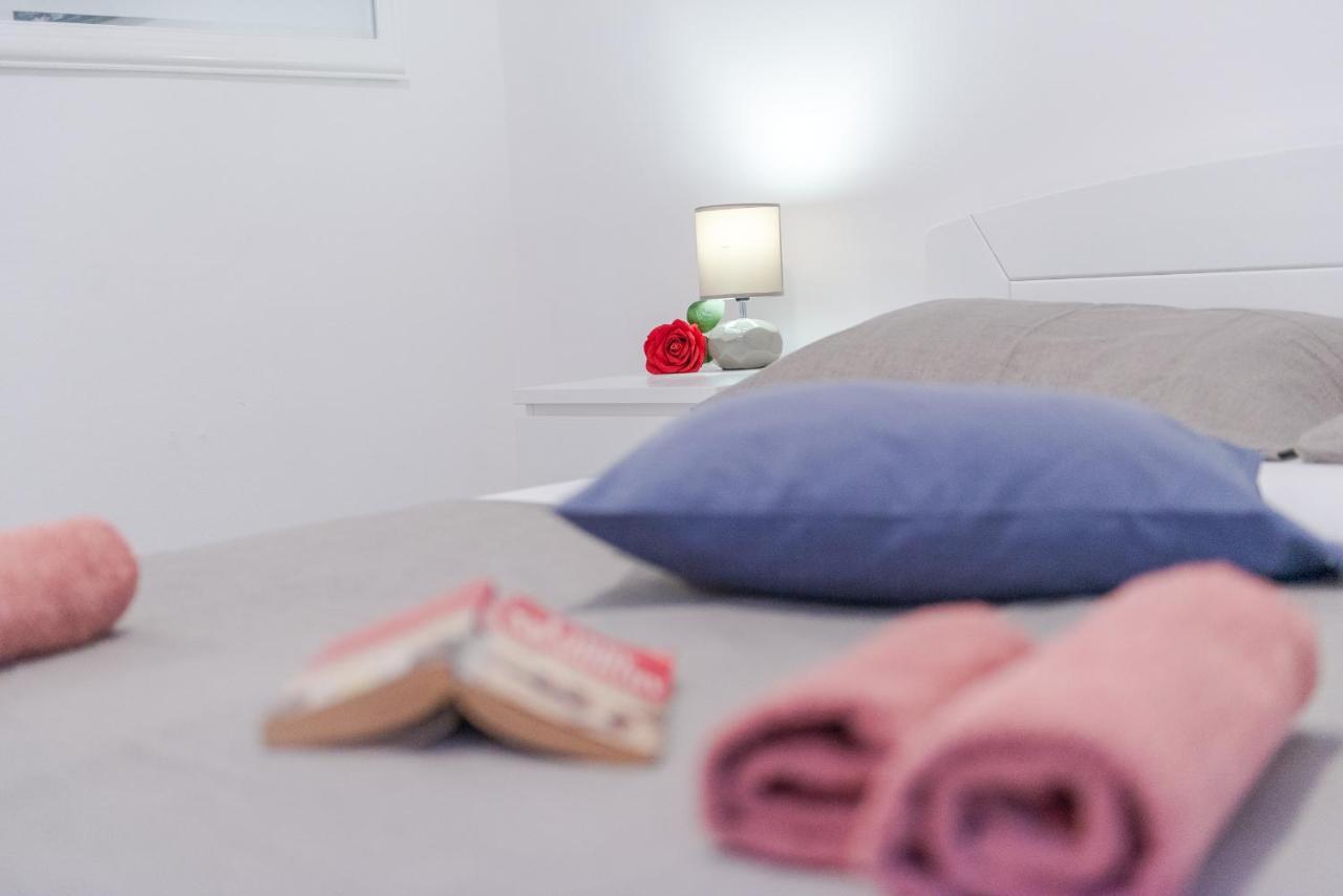 Ivy'S Cozy Corner Apartment ดูบรอฟนิก ภายนอก รูปภาพ